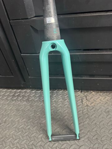 Used Bianchi Fork bike — image 4 of 4