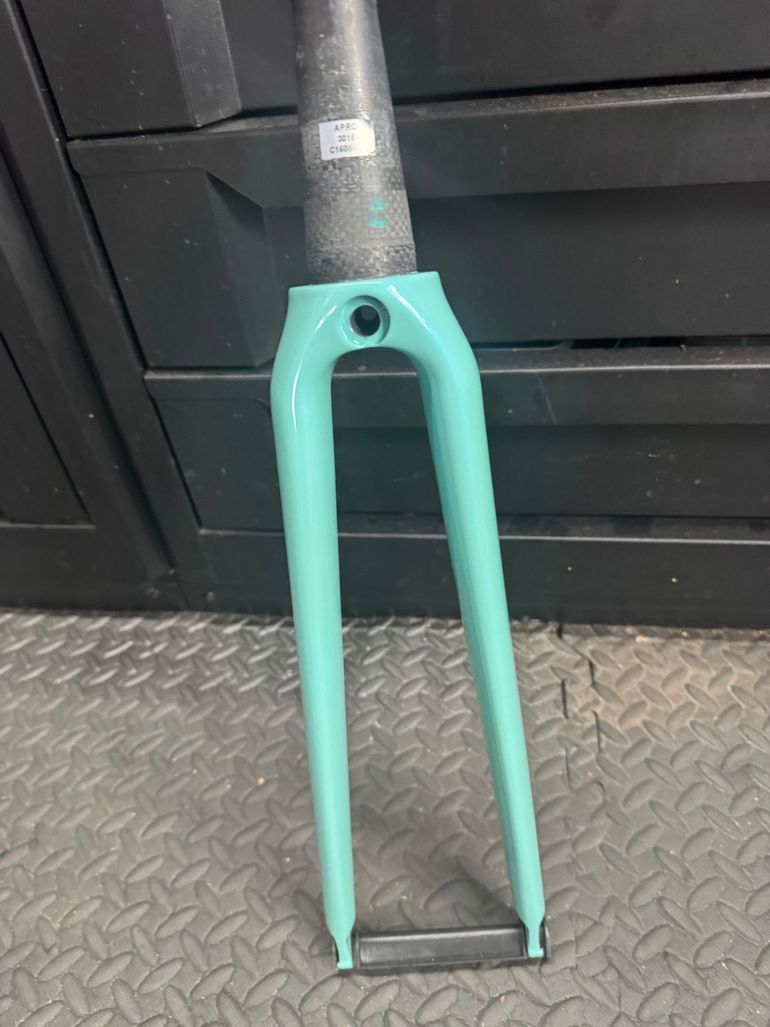 Used Bianchi Fork bike — image 4 of 4