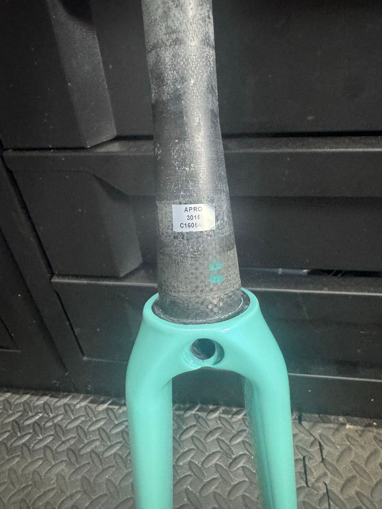 Used Bianchi Fork bike — image 3 of 4