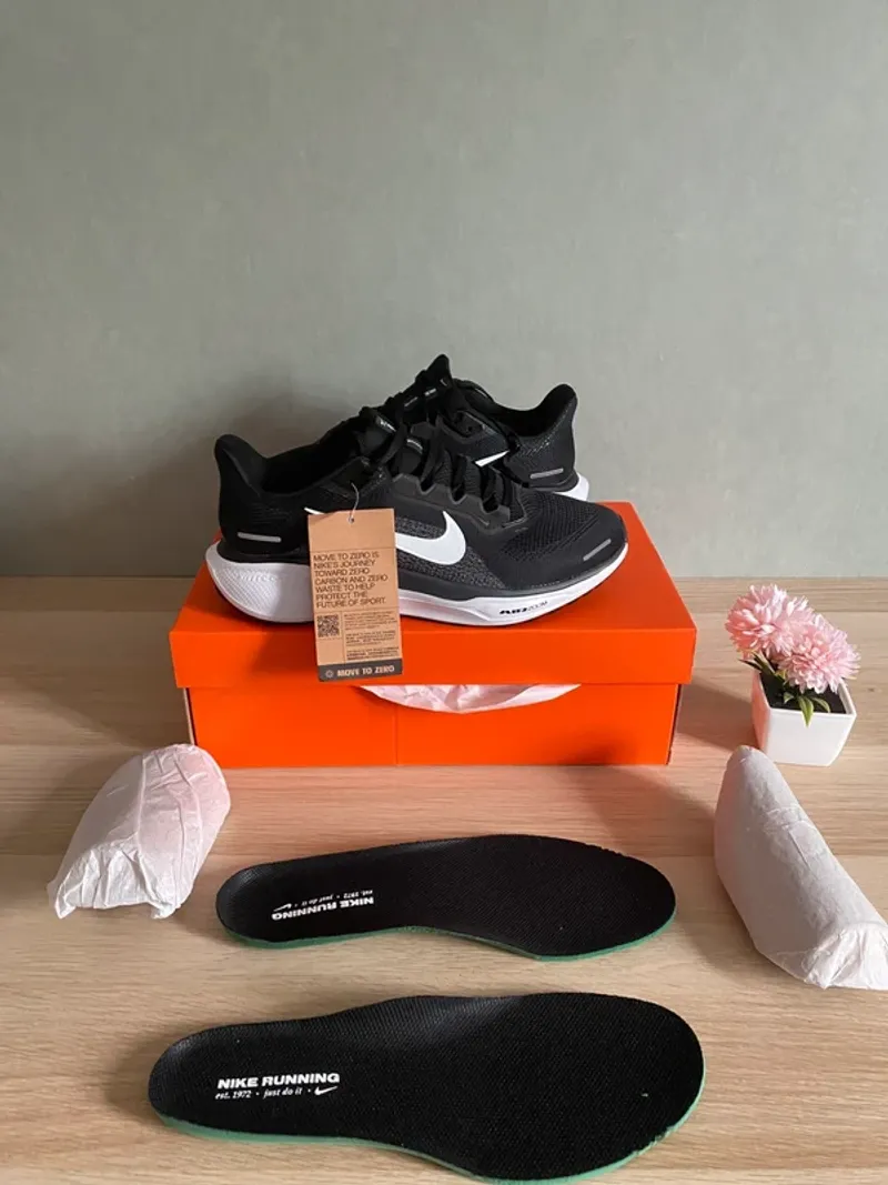 Used Pegasus Air Zoom 41 Running Shoes
