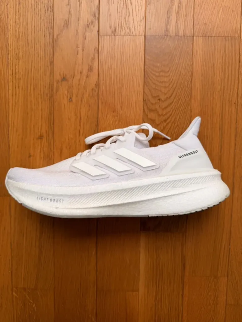 Used Adidas Ultraboost bike — image 3 of 5
