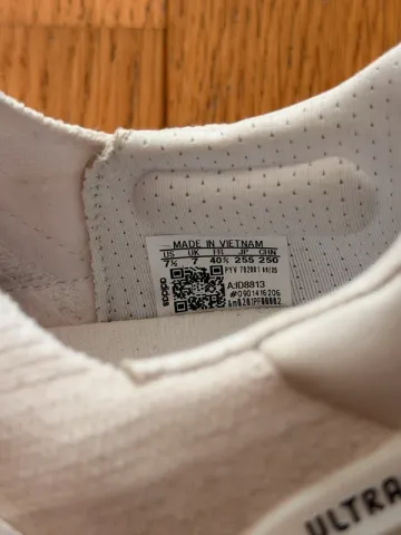 Used Adidas Ultraboost bike — image 5 of 5