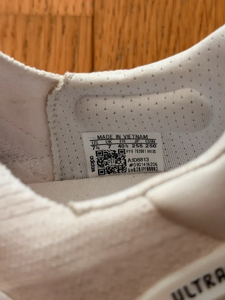 Used Adidas Ultraboost bike — image 5 of 5