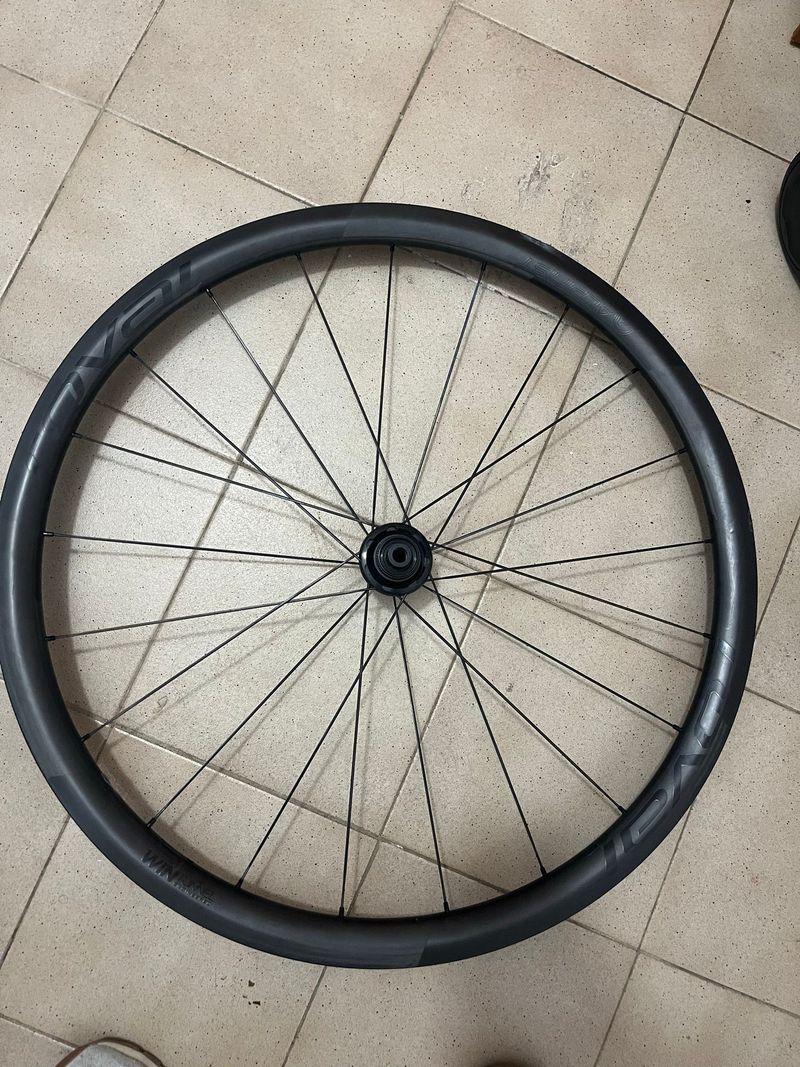 Used Roval Alpinist CLX I Wheels