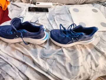 Used Asics Puregel bike — image 4 of 5