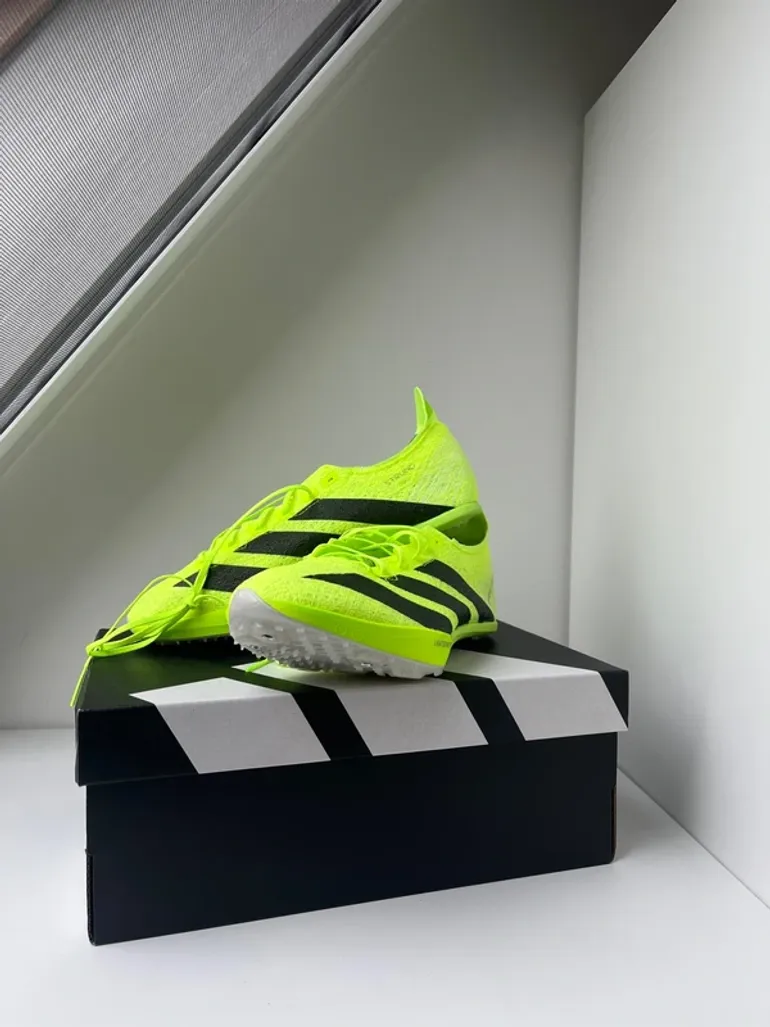 Used Premium Adizero Prime SP3 Strung bike — image 8 of 10