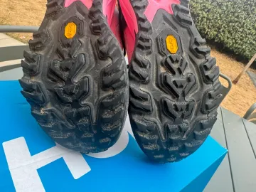 Hoka Mafate 5 bike d'occasion — image 8 sur 13