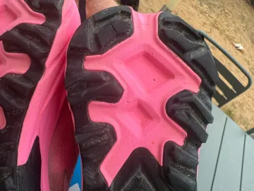 Hoka Mafate 5 bike d'occasion — image 10 sur 13