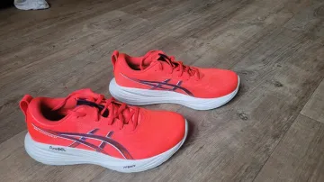 Used Asics Gel Cumulus 27 bike — image 2 of 3