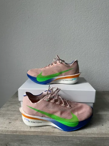 Used Adidas ZoomX Vaporfly NEXT% 4 bike — image 1 of 8