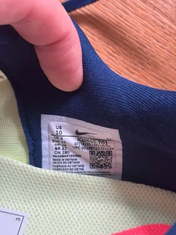 Used Nike Vomero Plus bike — image 3 of 6