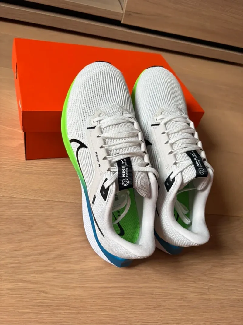 Tweedehands Pegasus 40 Running Shoes