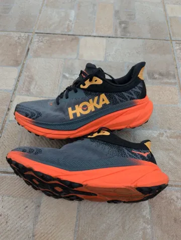 Tweedehands Hoka Challenger ATR 7 bike — afbeelding 2 van 8