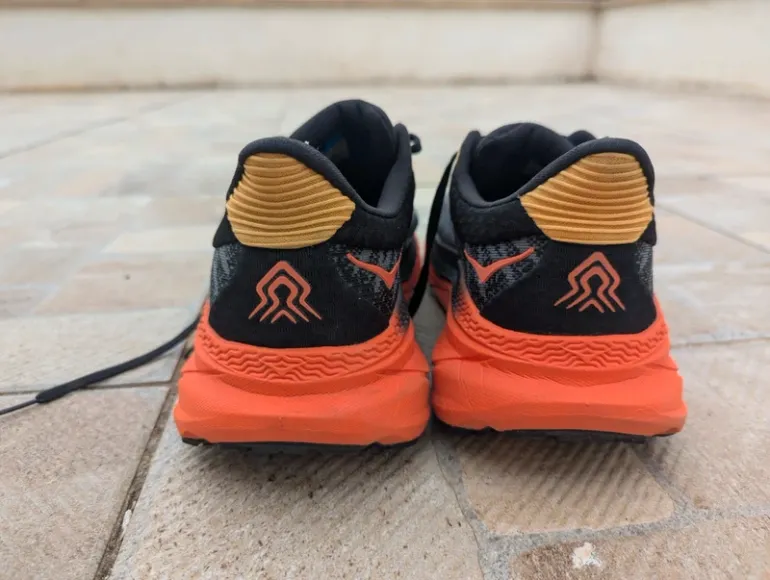 Tweedehands Hoka Challenger ATR 7 bike — afbeelding 7 van 8