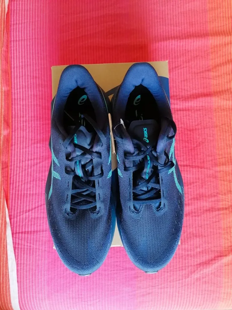 Brugt Asics Novablast 6 bike — billede 6 af 6