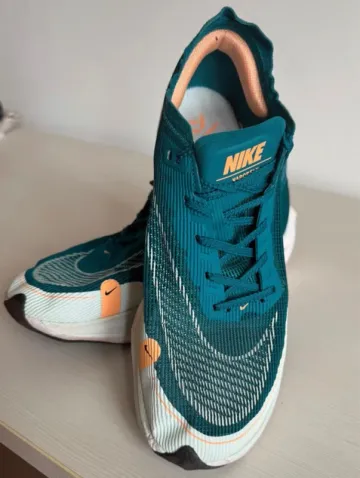Saucony Vaporfly 2 bike usato — immagine 7 di 10
