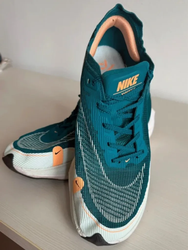 Saucony Vaporfly 2 bike usato — immagine 7 di 10