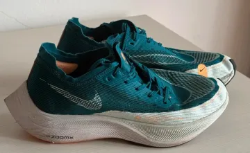 Saucony Vaporfly 2 bike usato — immagine 1 di 10