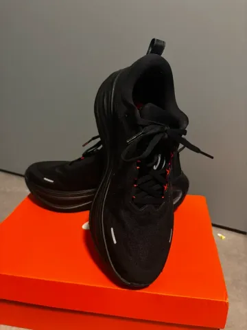 Used Nike Vomero Plus bike — image 3 of 3