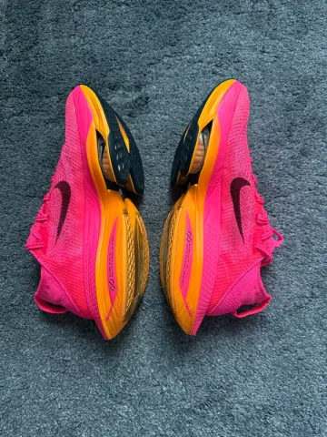 Used Nike Air Zoom Alphafly Next% 2 bike — image 3 of 7