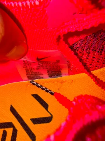 Used Nike Air Zoom Alphafly Next% 2 bike — image 5 of 7