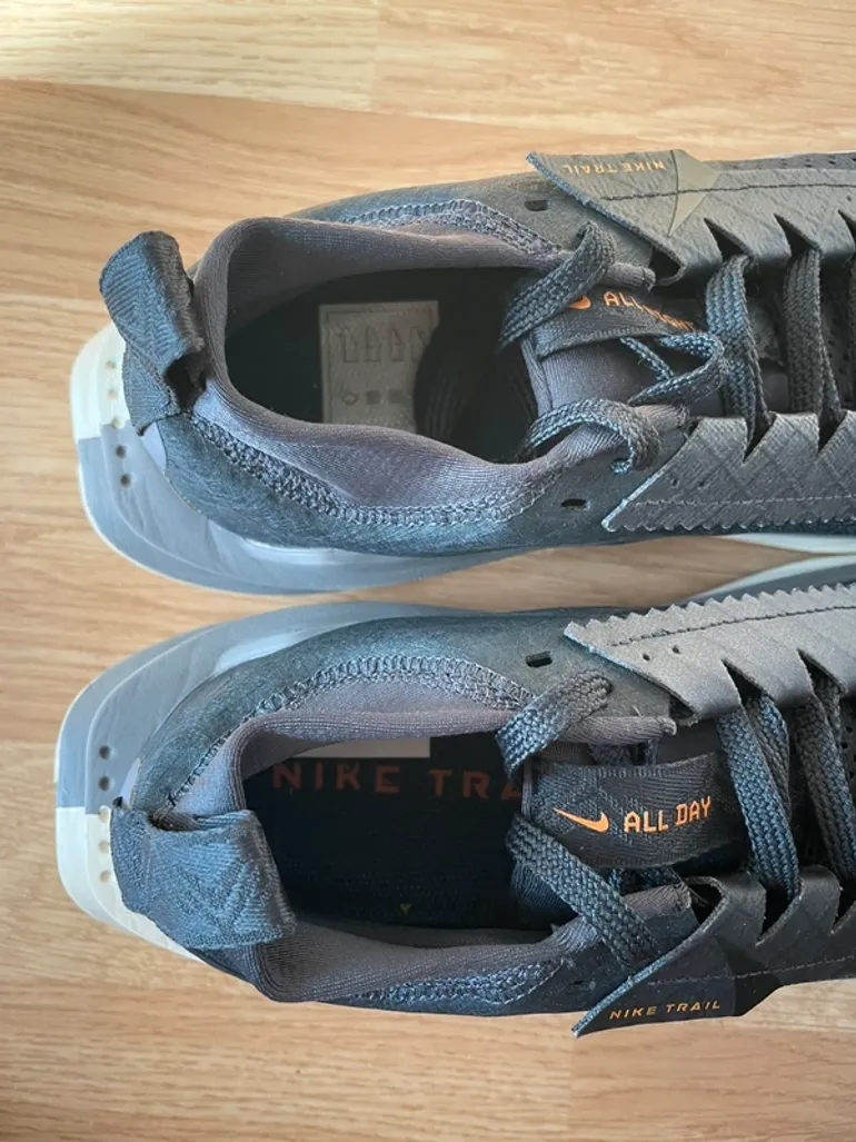 Used Nike ZoomX Zegama Trail 2 bike — image 5 of 9