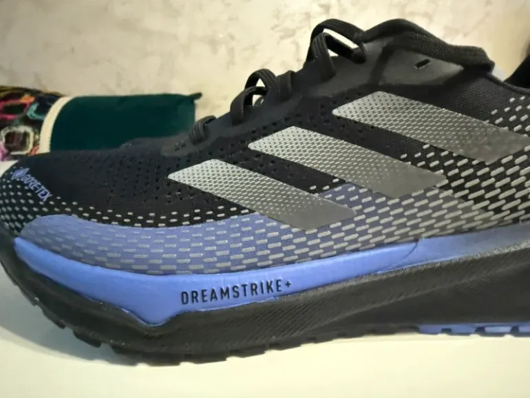 Adidas Gore-Tex Scarpe bike usato — immagine 8 di 12