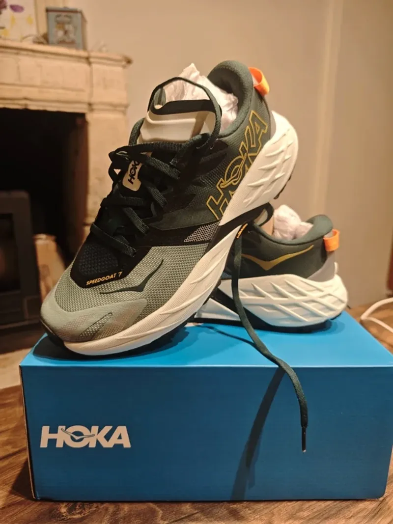 Tweedehands Hoka Speedgoat 7 Running Shoes