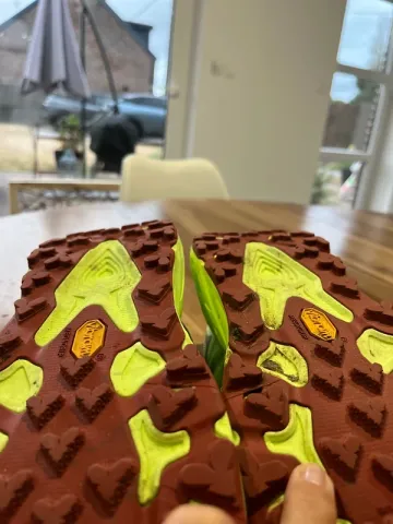 Hoka Speedgoat 7 bike usato — immagine 6 di 6