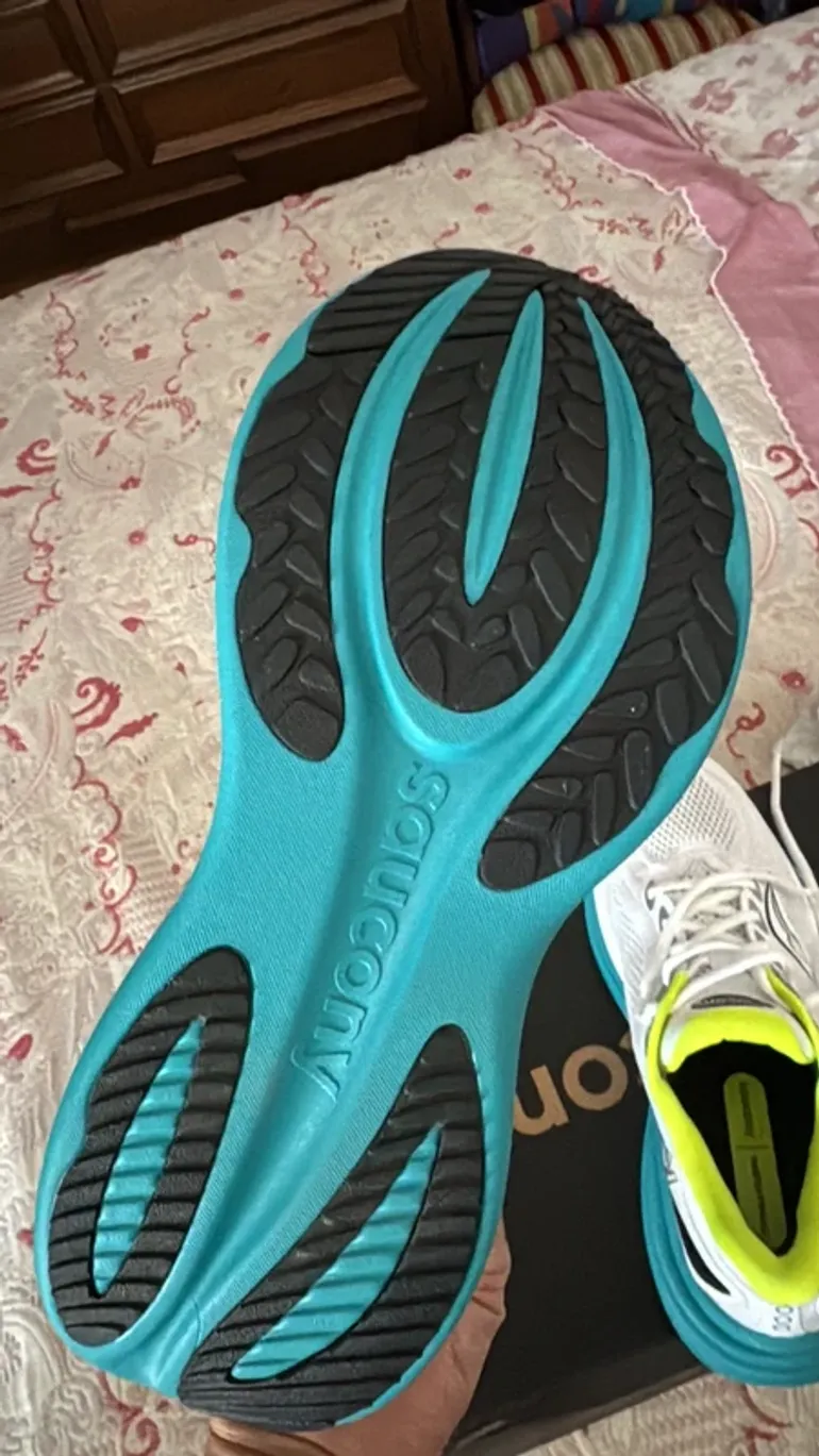 Saucony Triumph 24 bike usato — immagine 3 di 4