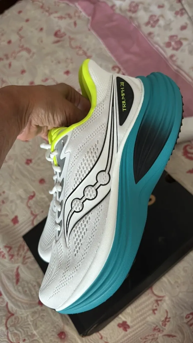 Saucony Triumph 24 bike usato — immagine 2 di 4