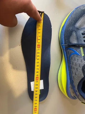 Tweedehands Nike Vomero 17 bike — afbeelding 8 van 8