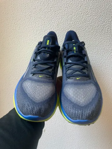 Tweedehands Nike Vomero 17 bike — afbeelding 2 van 8