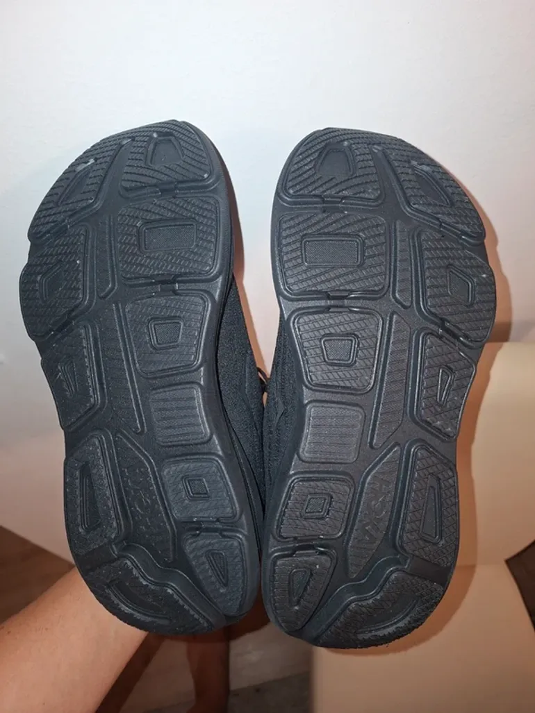 Tweedehands Hoka Bondi 9 bike — afbeelding 4 van 4
