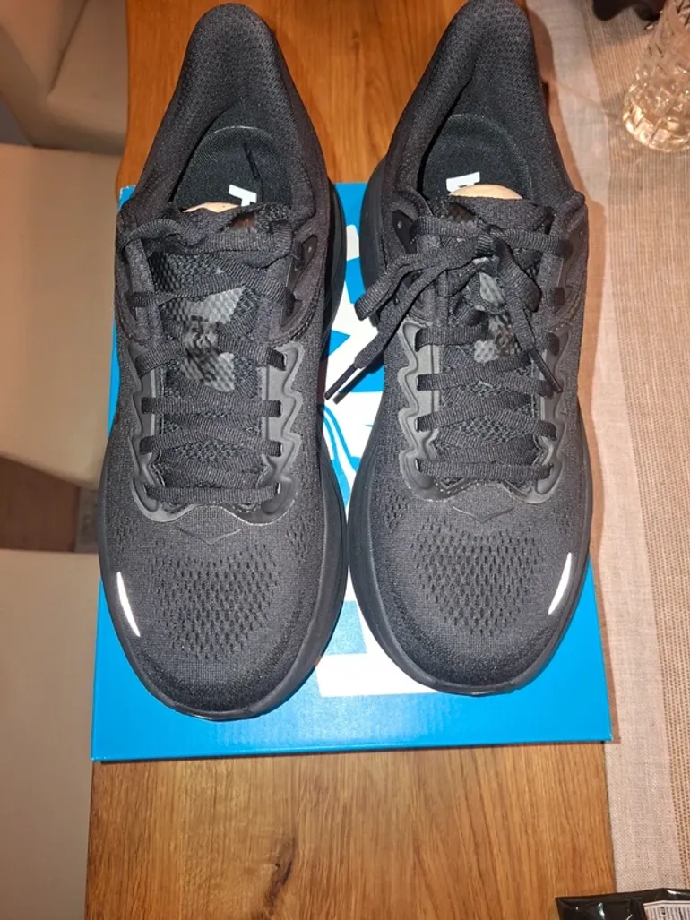 Tweedehands Hoka Bondi 9 bike — afbeelding 2 van 4