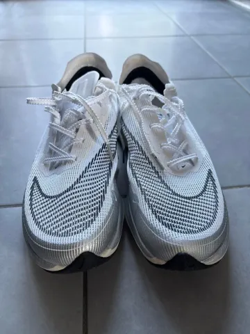 Brugt Nike Vaporfly bike — billede 2 af 5