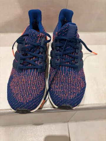 Adidas Ultraboost bike usato — immagine 1 di 8