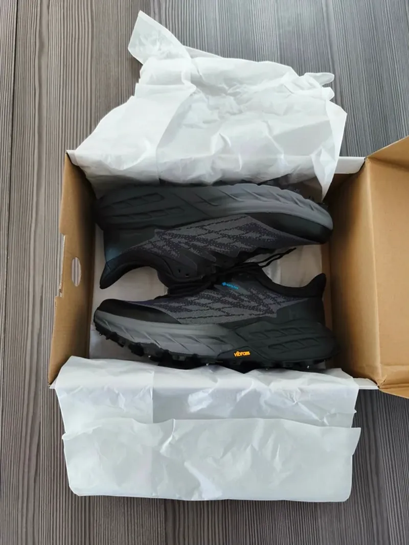 Brugt Hoka Speedgoat 5 GTX Spike Running Shoes