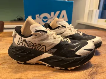 Hoka Speedgoat 7 bike usato — immagine 1 di 2