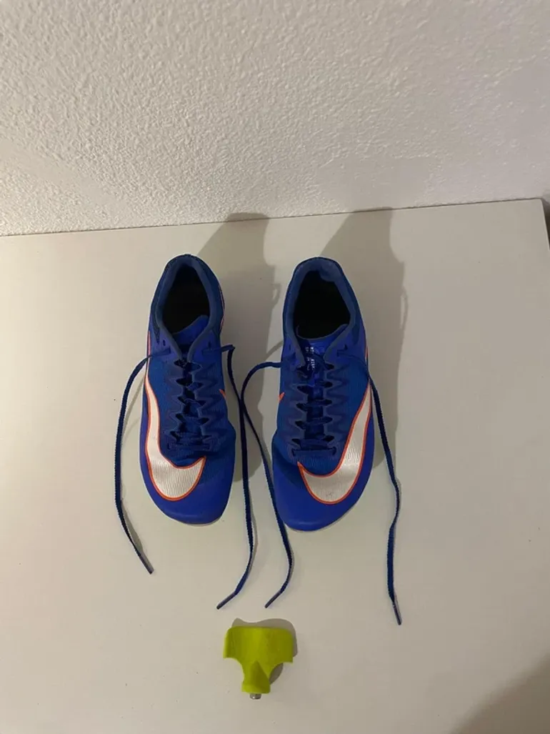 Używany Orange Nike Pointes d’athlétisme bike — zdjęcie 2 z 6