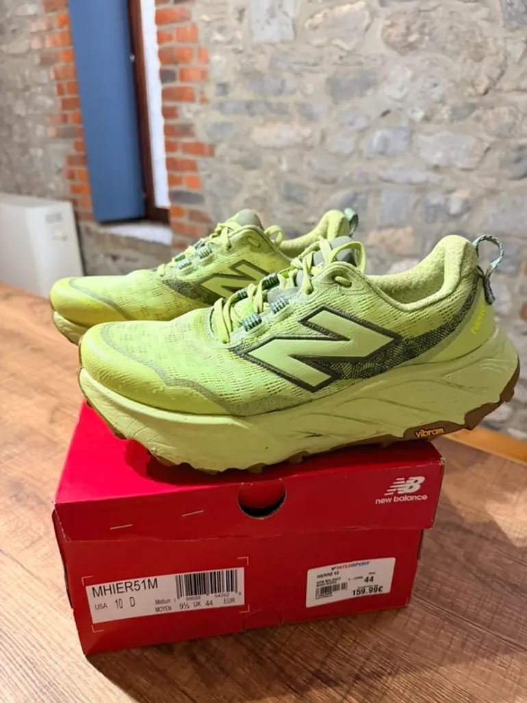 New Balance Hierro v2 bike usato — immagine 2 di 9