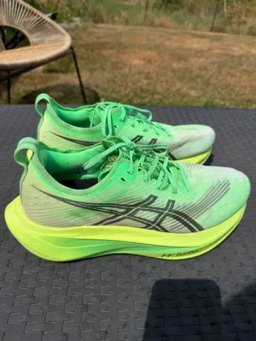 Asics Megablast bike usato — immagine 3 di 8