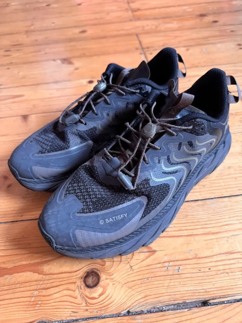 Used Onyx Clifton LS Running Shoes