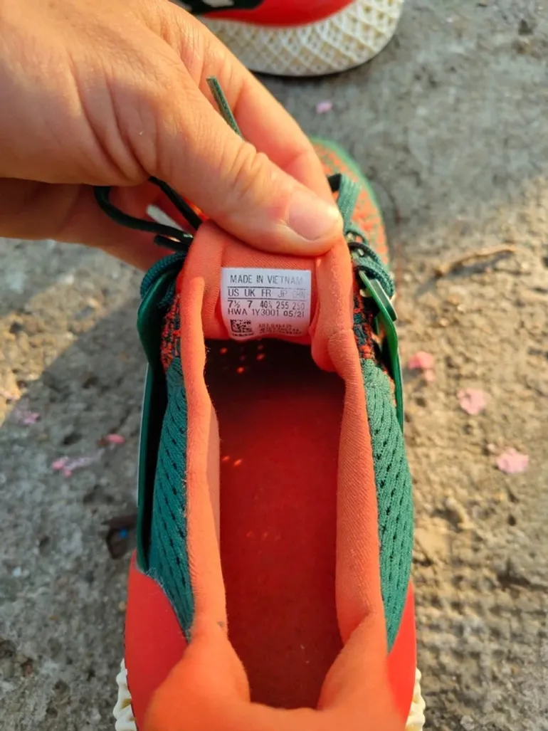 Używany Adidas Ultra 4D Miami Hurricanes bike — zdjęcie 4 z 4