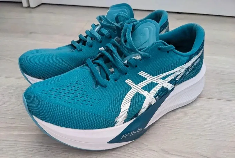 Brugt Asics Magic Speed 4 Running Shoes