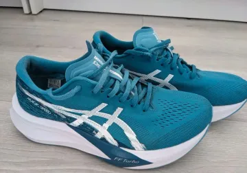 Asics Magic Speed 4 bike d'occasion — image 3 sur 3
