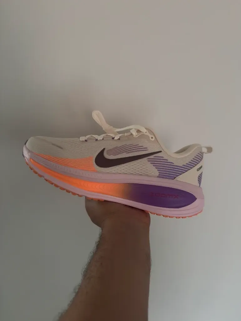 Tweedehands Nike Vomero 18 bike — afbeelding 6 van 7