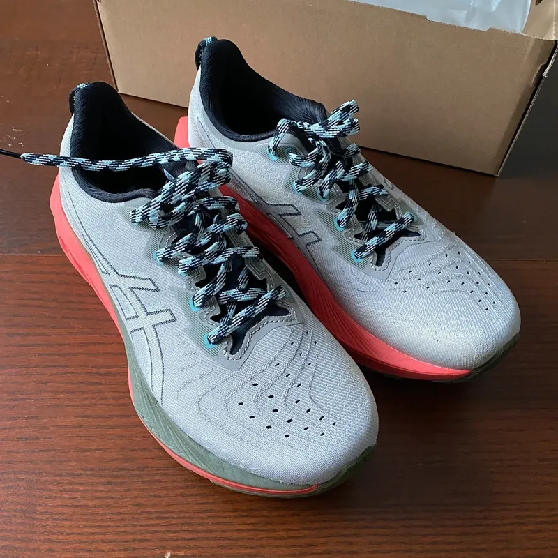 Used Asics Novablast 4 TR Running Shoes