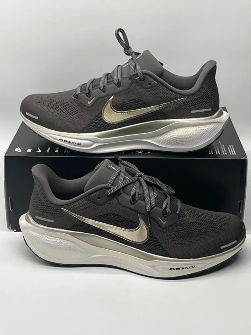Pegasus Air Zoom 41 Running Shoes usato