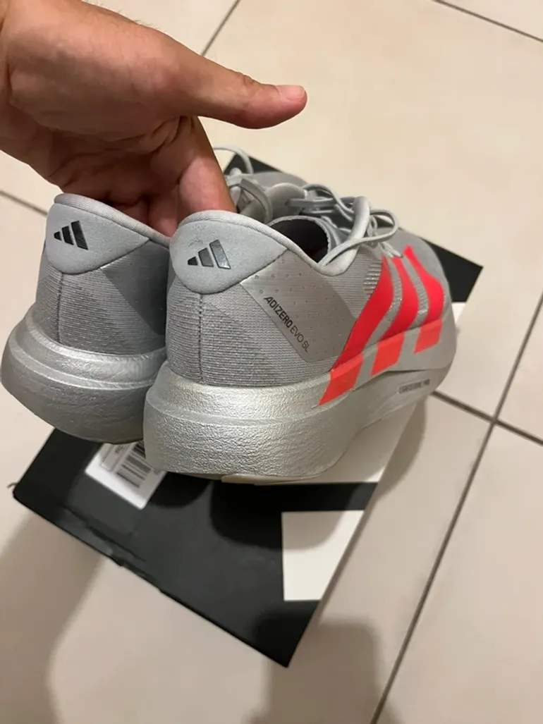 Used Adidas Adizero SL bike — image 7 of 7